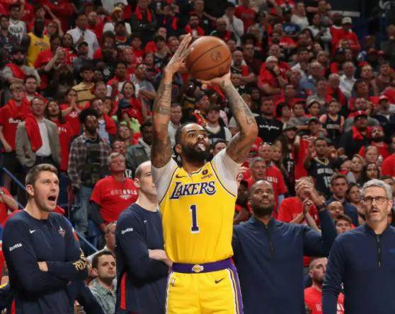 球探体育APP-谁说他不会打高端局？拉塞尔关键抢断+三分救湖人